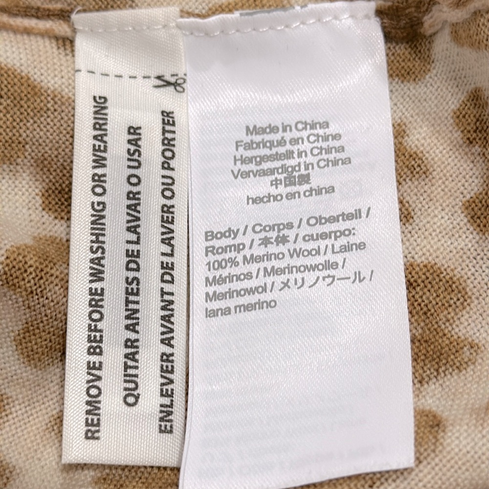 J.Crew Classic merino wool sweater in Leopard Print NWOT - Picture 6 of 6